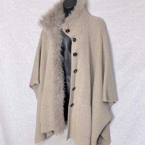 Brunello Cucinelli Taupe Ribbed Wool Fur-Trim Button Poncho
